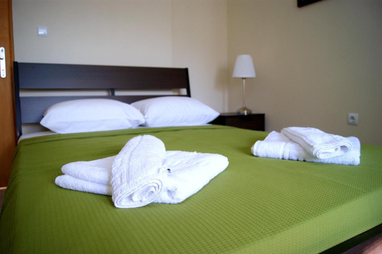 Simplicity At Iris Accommodation Psakoudia Room photo