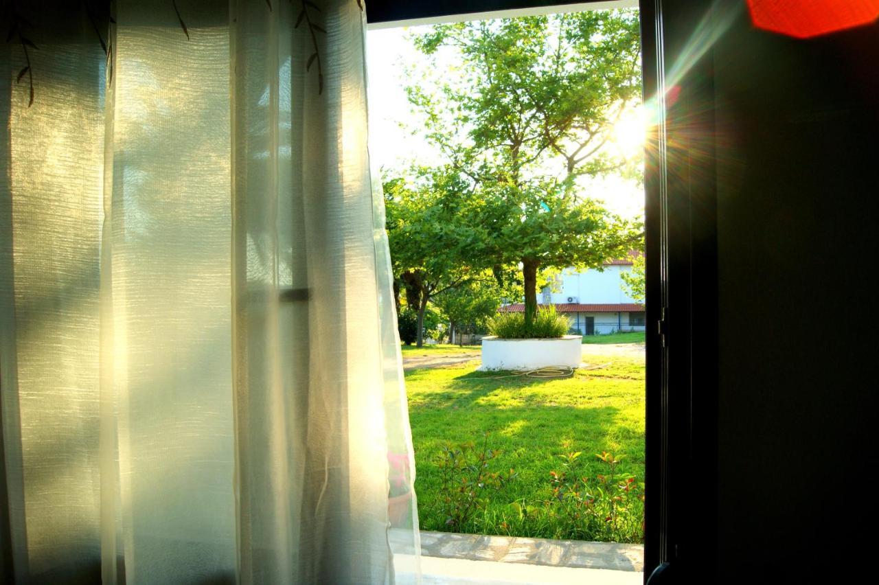 Simplicity At Iris Accommodation Psakoudia Exterior photo