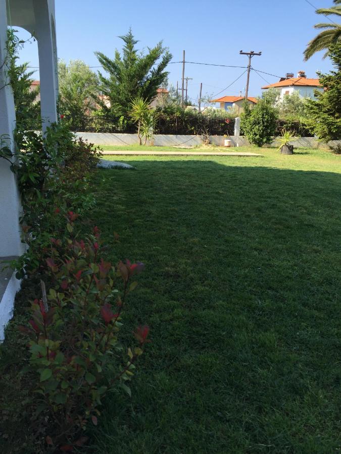 Simplicity At Iris Accommodation Psakoudia Exterior photo
